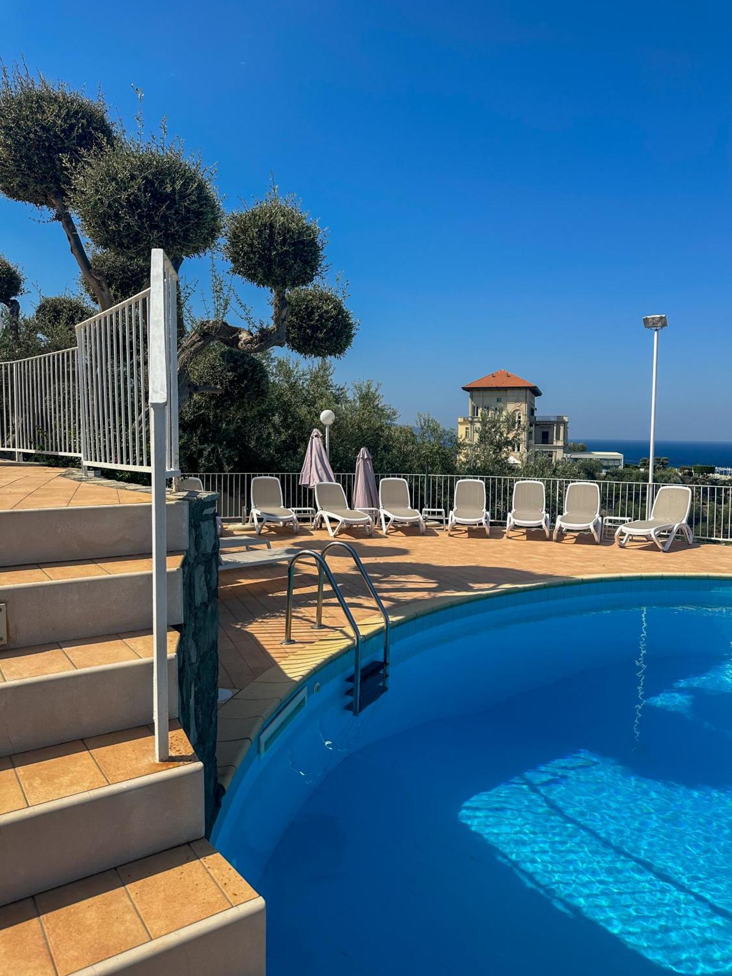 Villaggio Villa Lubrense 마사루브렌세 외부 사진