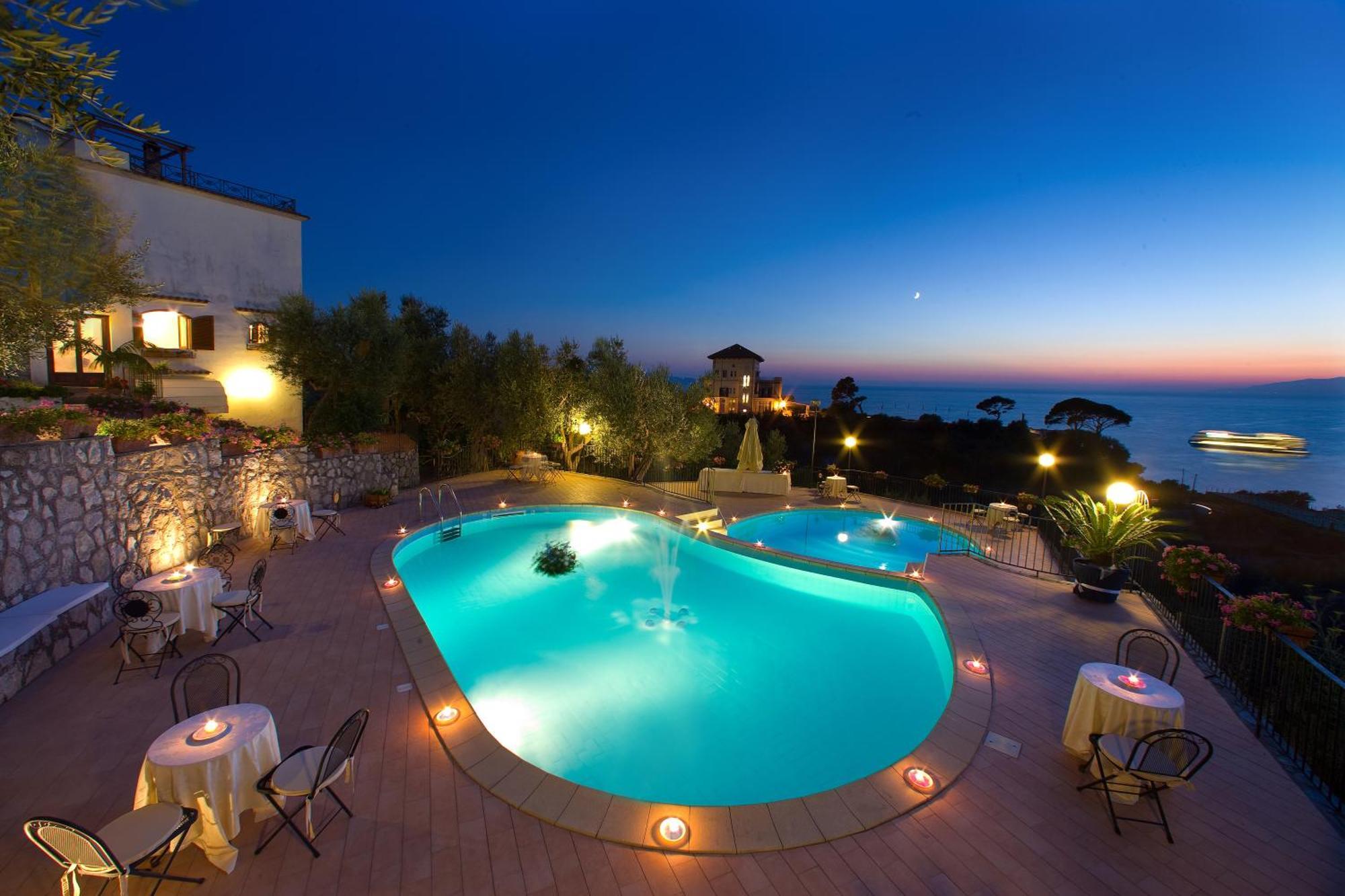Villaggio Villa Lubrense 마사루브렌세 외부 사진
